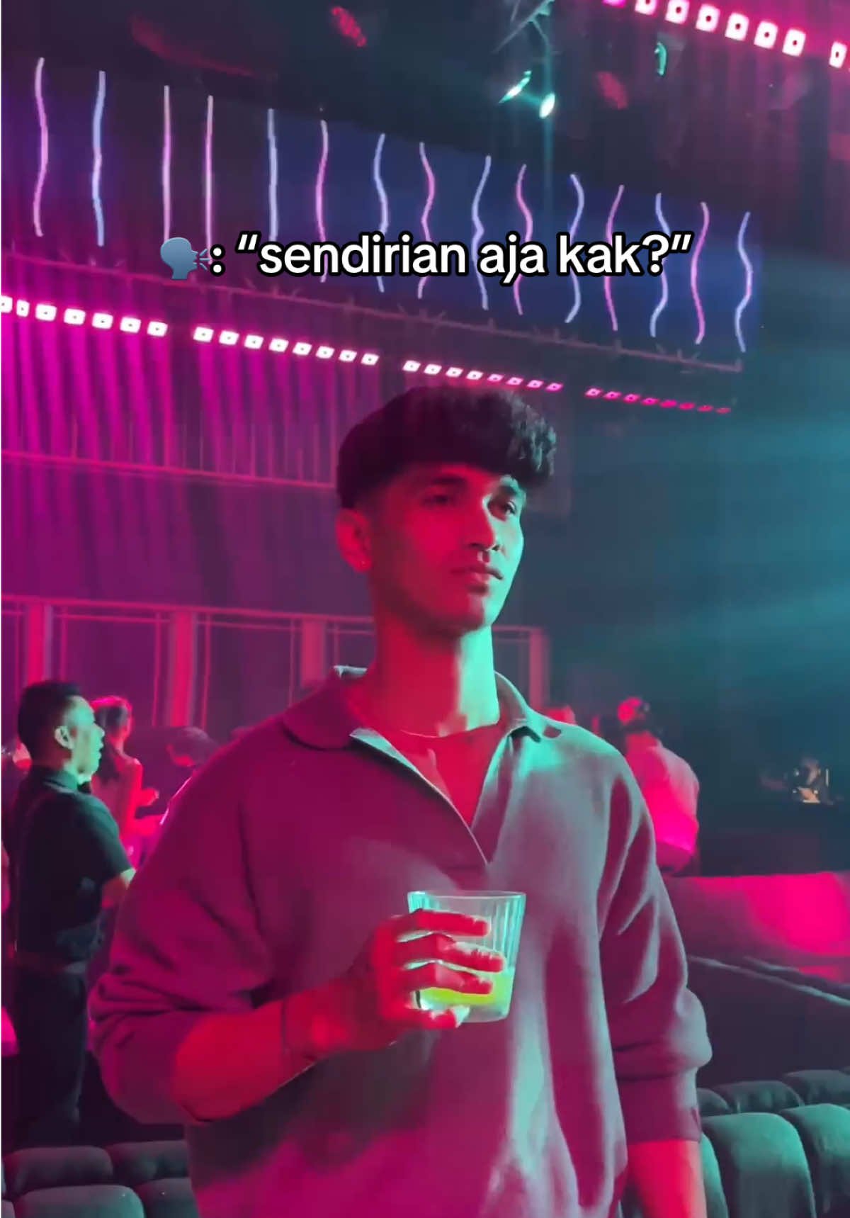 tidak melihat blonde disini👀