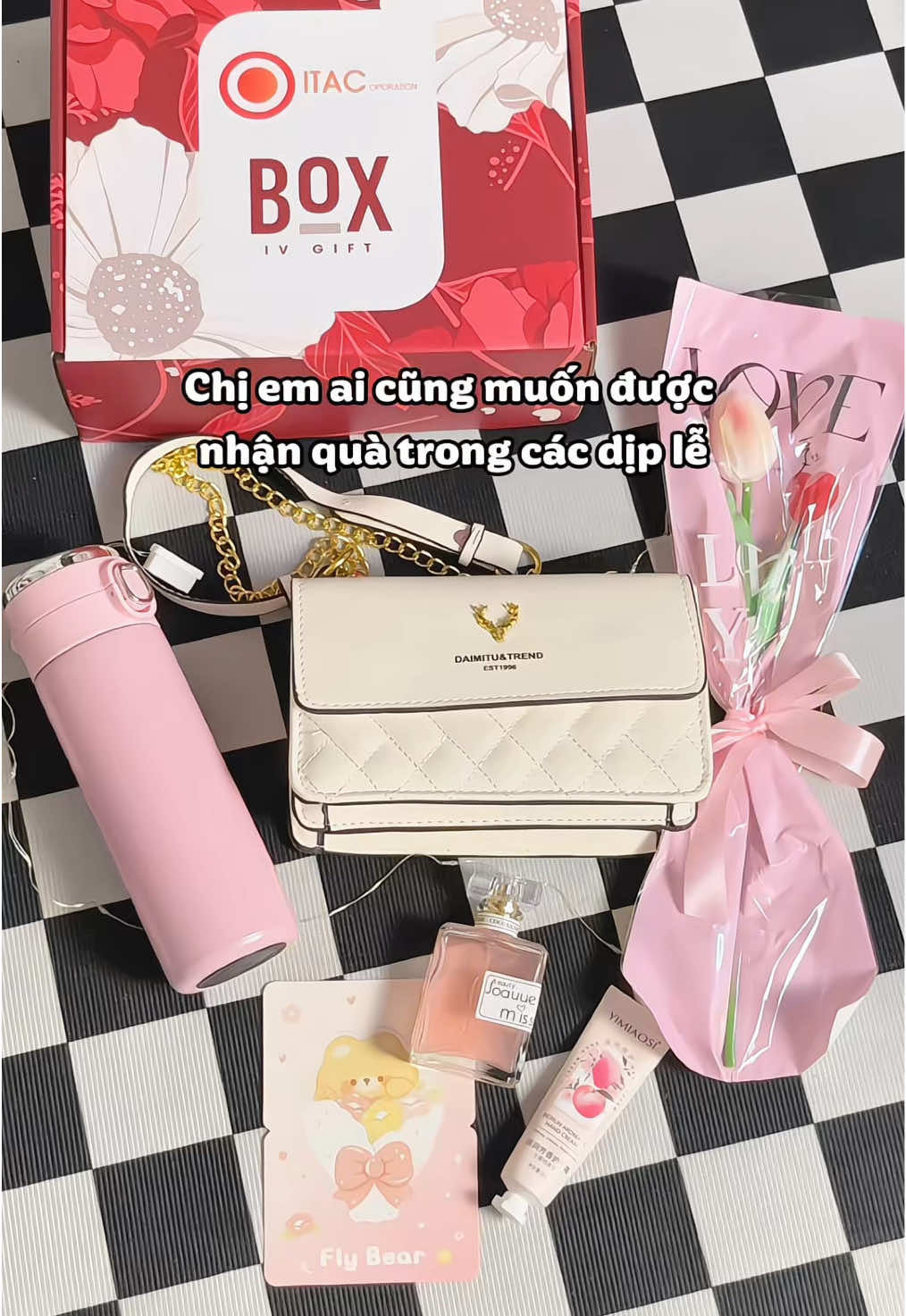 Set quà cho ng thươggg  #itahome #ivpink #boxgift #boxtqua2010 #quatangnguoiyeu 
