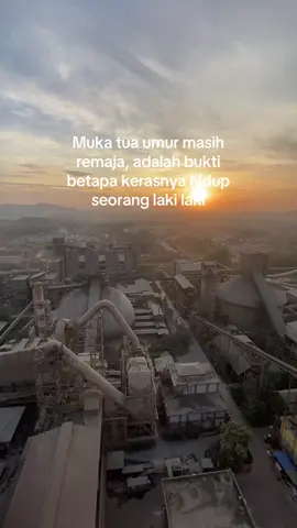 💪😌#xyzbca #fouryoupage #storypabrik#beranda #storyminang 