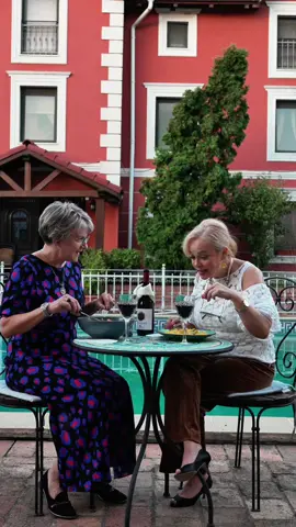 Despre cum putem mânca sănătos, să asociem corect mâncarea cu vinul și muzica bună, despre cum ne putem bucura de o seară pentru suflet și simțuri. 16.10.2025 @Casa Del Sole Restaurant TM 