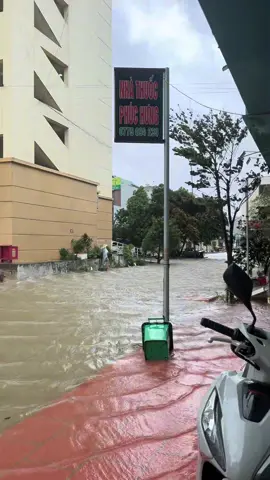 Bão chỉ đi qua Thanh Hoá mà còn vậy, Tâm bão không biết phải làm sao?