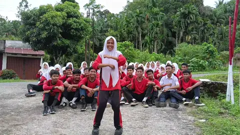 Hiburan melepas Penat setelah melakukan Kegiatan Olahraga @pacujalur @hobbi_olaraga 