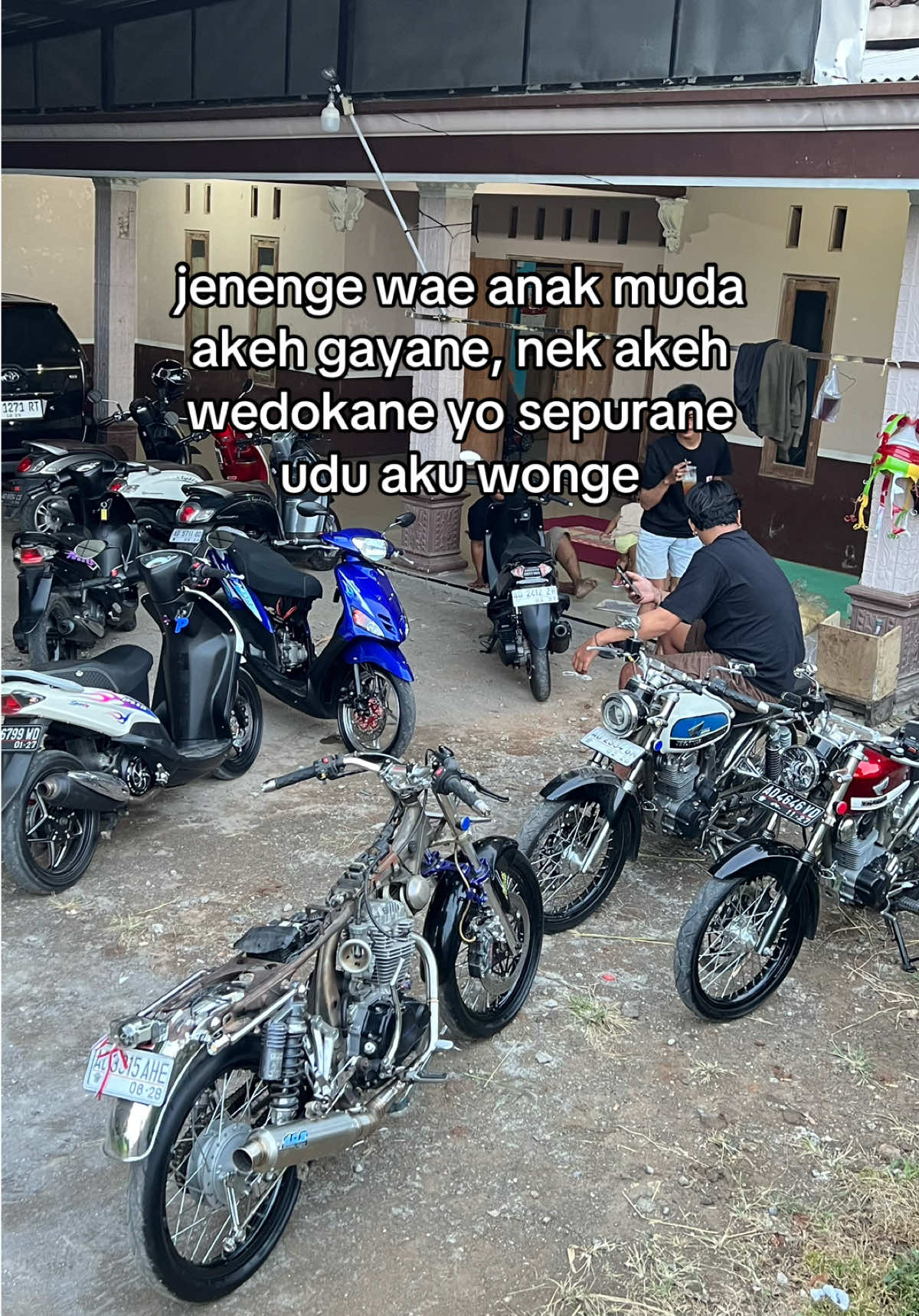 edan motor udu edan wedokan🤙🏻😝 #cb100 #cb125se #icikiwir #foryou #fyp 
