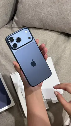 Unboxing IPhone 17 Pro Max  #unboxing #iphone17promax #deepblue 