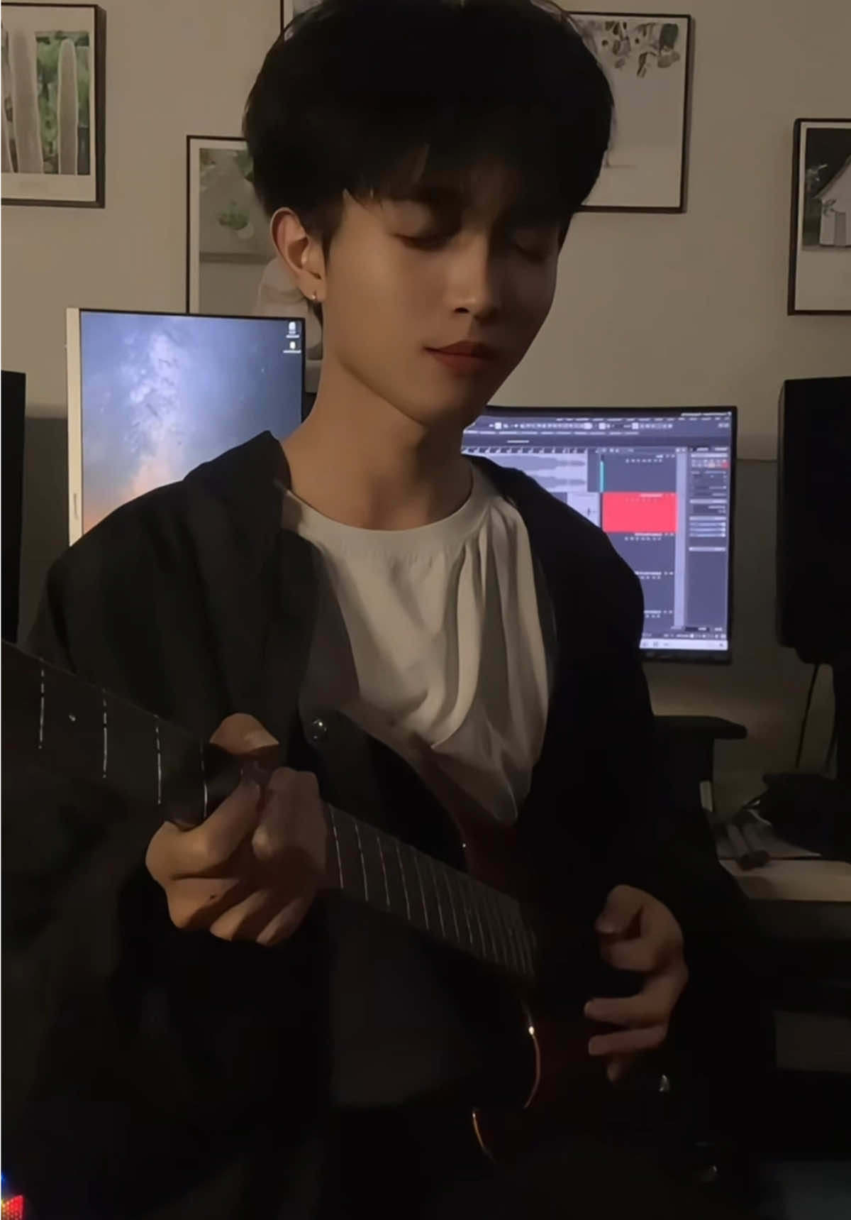 Phần 35 | Có ai say chưa … 😕 Em say rồi - st: Nguyễn Văn Chung  Cover by TMTGuitar  #electricguitar #emsayroi #rock #xuhuong #tmtguitar 