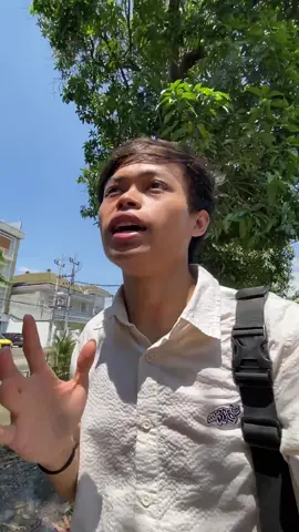 Proses switch career dan adaptasi hidup di Surabaya itu challenge yang seru! Tapi jujur, di awal-awal resign dan pindahan, gue beneran belajar cara manage budget hidup dari nol. 😅 Intinya, nggak semua pengeluaran harus jadi beban. Gue mulai membiasakan smart spending, apalagi buat urusan perut. Untungnya, nemu Aplikasi ACI yang ngasih solusi Ojek Online termurah. Ngerasa banget kalau ACI Food itu beneran ngedukung fase transisi ini. Jadi, kalau lagi mager banget, pesan makan paling murah pun tetap bisa gue dapatkan. Goals-nya: fokus grow di karier baru, urusan perut mah aman. ✨ #OjolACI #ACIFood #OjekOnlineACI #AciFoodMurah #Fyp 