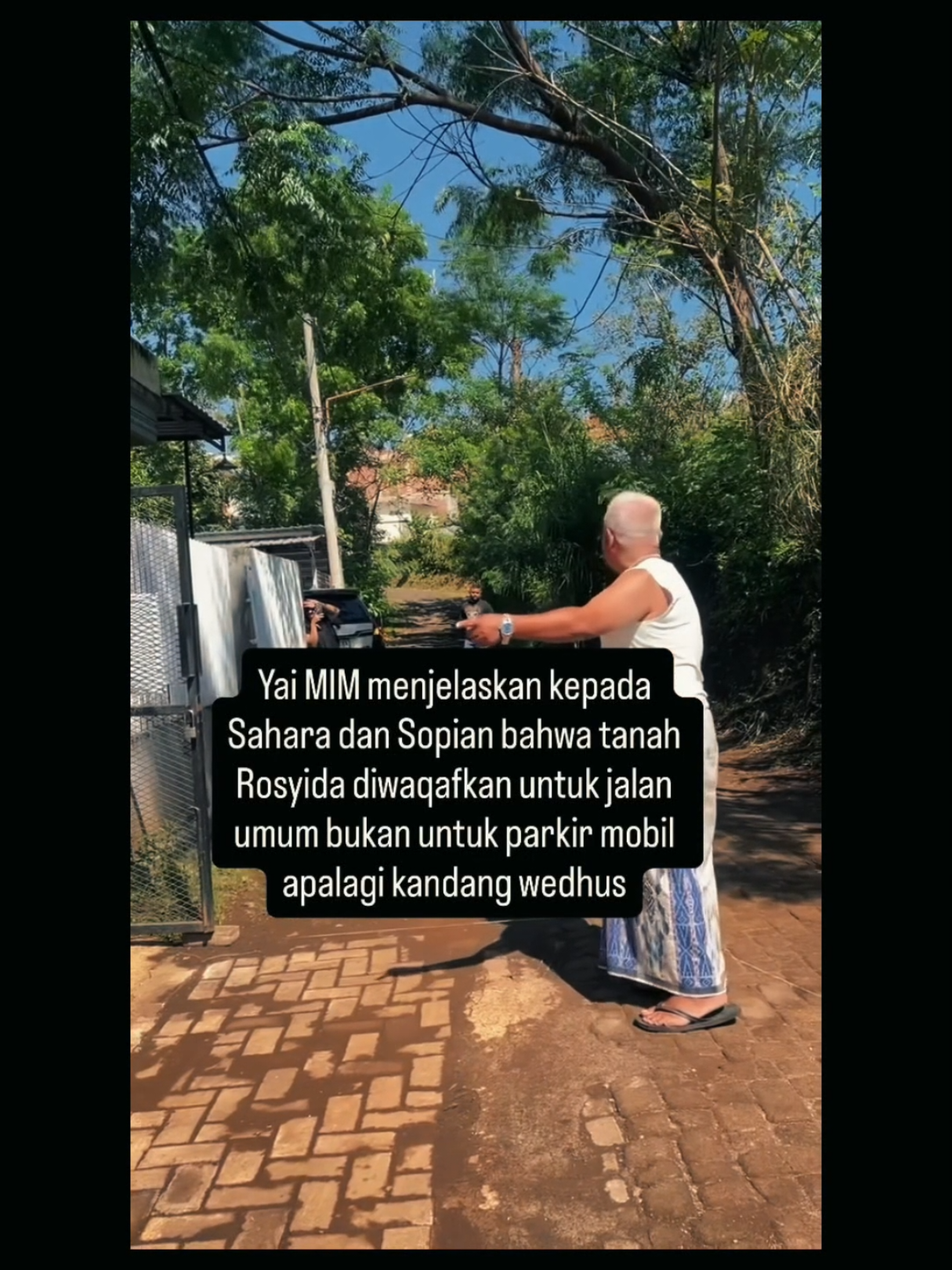 wakaf tanah malah difitnah diusir