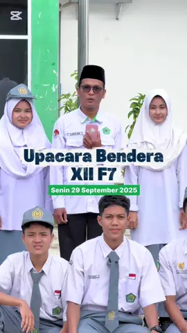 Upacara Bendera Senin 29 September 2025 Pelaksana XII F7