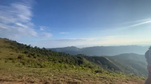 ကိုယ့်ဘဝက အဲလိုဖစ်နေတယ်🫠