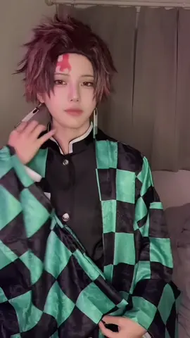集中すると口あいちゃう#炭治郎コスプレ #鬼滅の刃コスプレ #demonslayercosplay #コスプレ #cosplay 