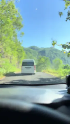 Keri keri dek #pacitanjawatimur #hiace #sewahiacemurah 