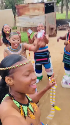 Kwa’Mthimunye siyathokoza❤️🇦🇲🔥 @Hope Motha 💕. @AyandaMahlangu. @Z I N H L E🤎 @Gracious 🧚 @Siphokazi💫 Tshabangu #AndileMbonani #XolileSibanyoni #Kea #Mbali #ndebeletiktok 