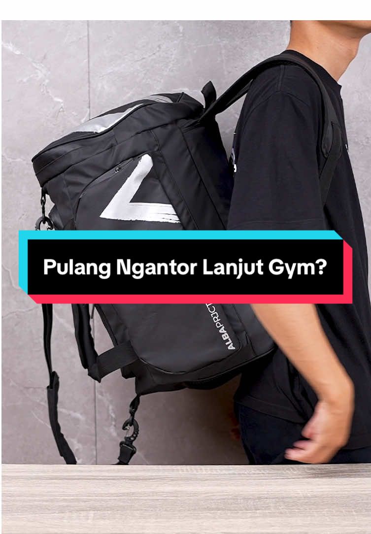 Pulang ngantor lanjut ke gym atau main padel? bawa semua kebutuhan kamu pake Denver Travelbag aja, tampilannya sporty dan punya slot khusus sepatu #albaproject #tasransel #taslaptop 