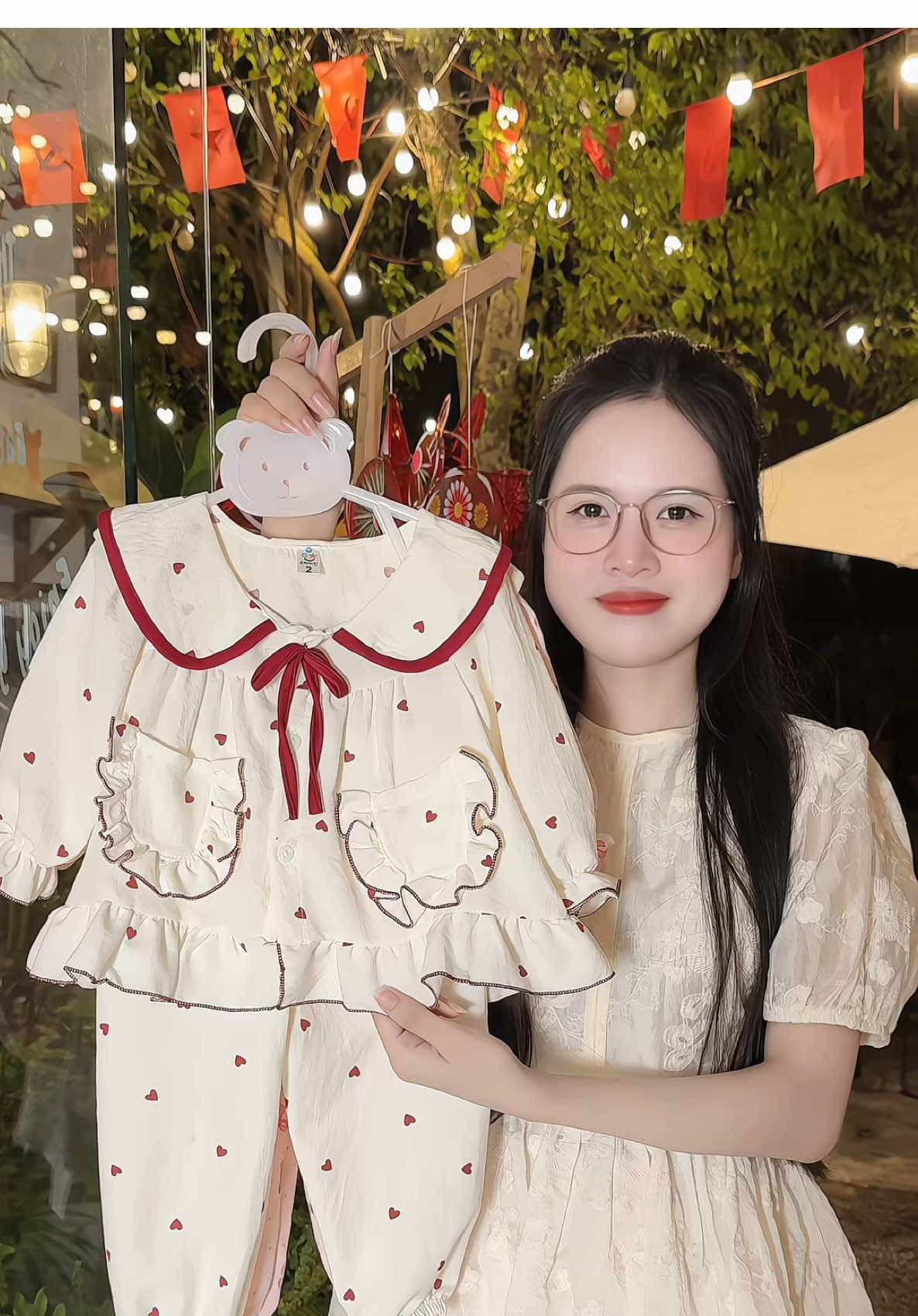 Bộ pijama bánh bèo chất đũi mềm bé mặc thích lắm 🥰 size 6kg-30kg #thoitrangtreem #bopijamachobe #bodaitaychobe #phamdiutb 