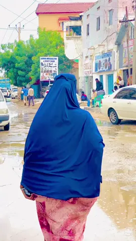 Ma roobkan oo kle 🌧️🤍🥹@bunï🫦💕 @Caيوniy👸💗🫶 @Faatima Apdirahman🫶🧕🏻 