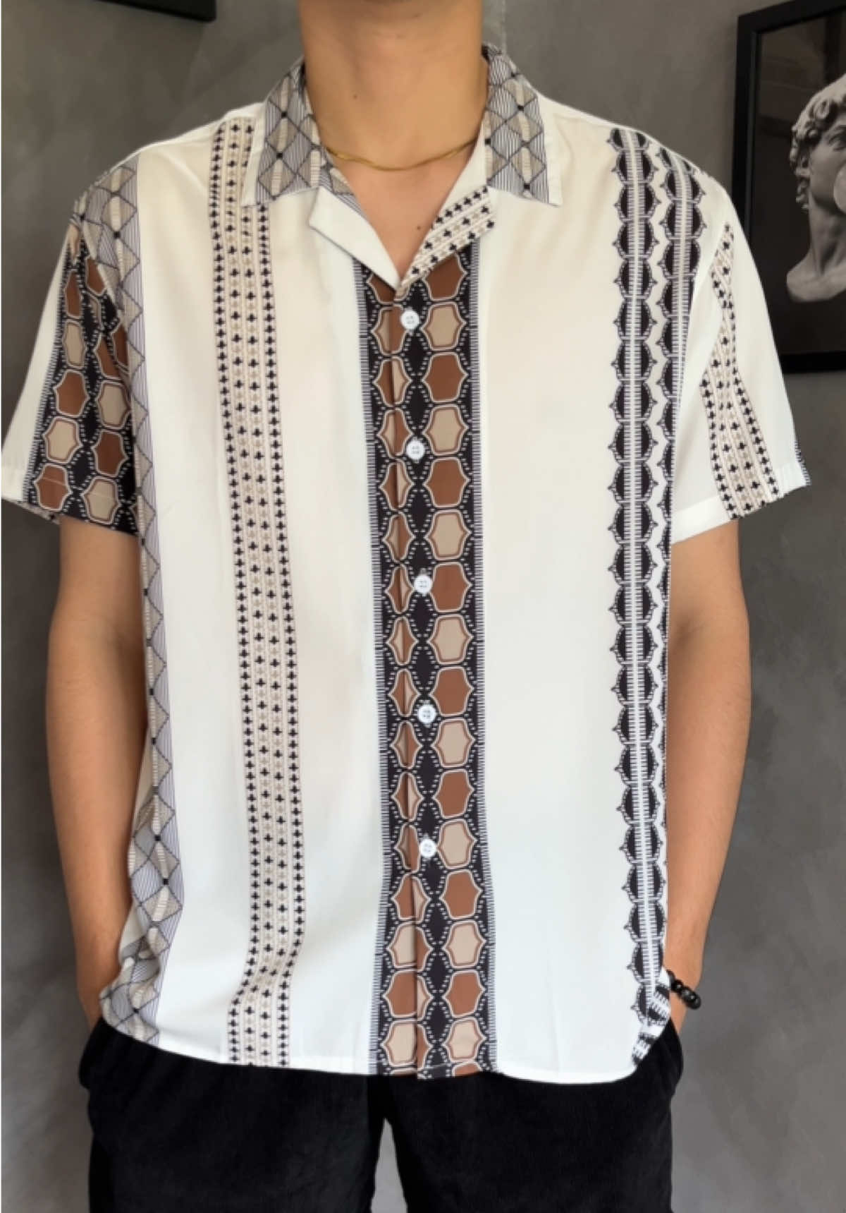 Cuban collar printed polo! #huilishi #poloshirt #outfitideas #fashion #poloshirtformen #casualoutfits 
