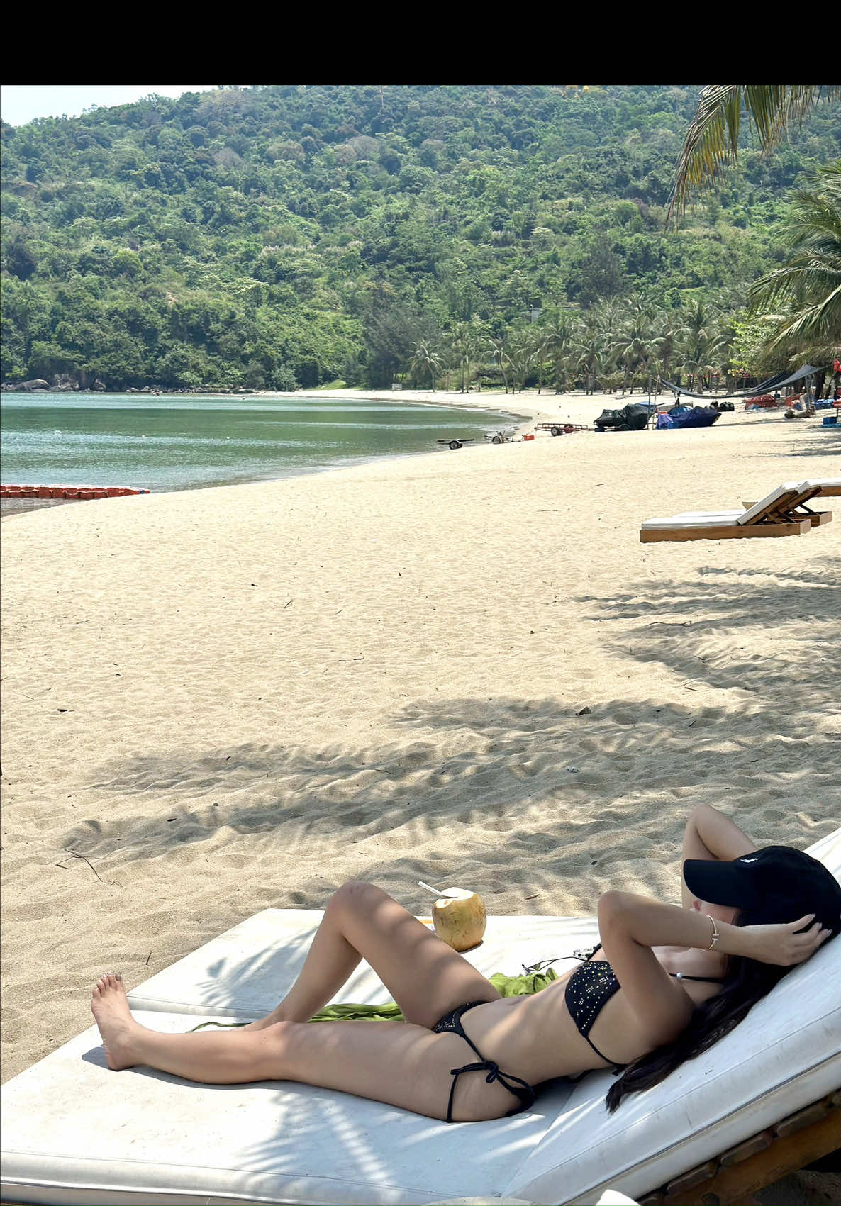 SPF 5000☀️🌤️ #beachvibes 