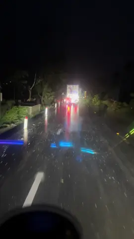 Tan hoang hết rồi 😢