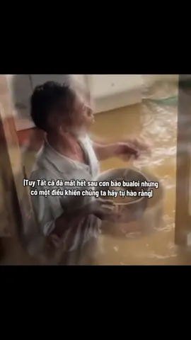 tự hào cho đến khi giọt nước mắt rơi xuống thành công,tội quá thanh hoá,nghệ an,hà tĩnh ơi🥺🥺#bão #baobuloi #tinhyeunhandan #vietnam #toiyeuvietnam 