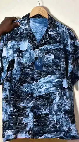 Vintage shirts avilaby 📌price: 150gh  📌loc :Ablekuma  📲0544512194 #classicvintage #vintageshirt #classyvintageoutfits #largevintage 