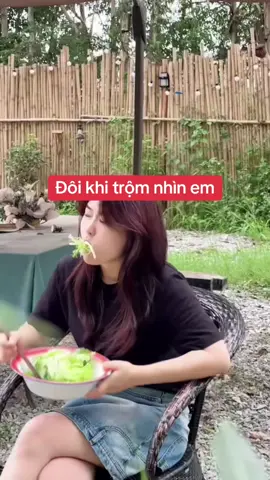 Đôi khi trộm nhìn em....#haihuoc #ionkiem #vietnam #nuocionkiem #vietnamtoiyeu 