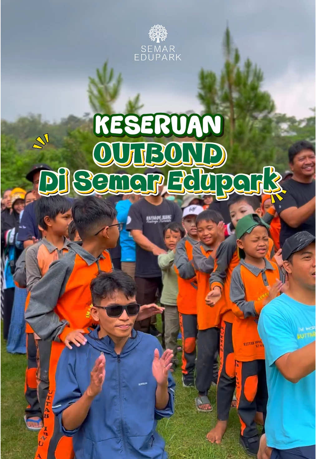 Keseruan Outbond di Semar Edupark🎉 Hai teman teman🙌🏻 Semar edupark seru banget nih kemarin, karena kedatangan temen temen dari “Kuttab Ibnu Abbas Klaten” Kegiatan yang penuh keseruan ini diikuti juga oleh ayah, ibu, dan anak anak✨. Ingin mengadakan kegiatan outbond di Semar Edupark juga? Yuk Reservasi Sekarang😍 📞Reservasi : 0822 2022 8889 #semaredupark #outbondsemaredupark #activityanak #outingclass #outbondkaranganyar 