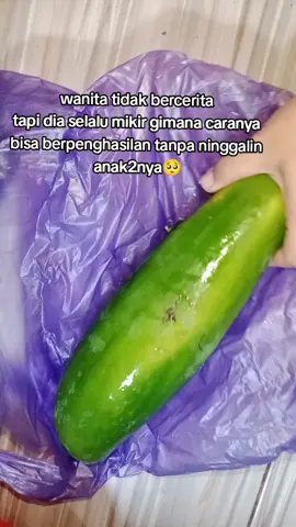 kadang suka mikir kenapa ya orang lain semudah itu bisa sukses, giliranku kapan yaa?  bukan semata2 untuk diriku,motifasi terbesarku adalah anak2 dan ortuku,, jika rezekiku terhalang dosa2ku maka bukankanlah jlnku rezekiku atas  nama mereka y robb aamiin #curhatanistri #pejuangafilliate 