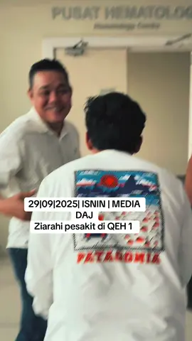 TEAM MEDIA DAJ: Menziarahi Seorang pesakit (isteri) kepada Pak Jamil di QEH 1. Semoga ALLAH memberikan kesembuhan kepada isteri Pak Jamil dan semoga seluruh keluarga Pak Jamil tabah dan bersabar atas ujian ALLAH SWT ini. Salam hormat - Admin #fyp #Justice4Zara  #Doakesembuhan #Pakjamil #QEH1