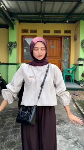 outfit coklat buat hari ini🤎