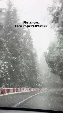 🥹 snoowwwww #firstsnow #september #fyp #lacurosu 