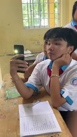 : bớt ảo tưởng đi má😏#a2 #xh #fyp 
