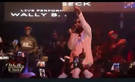 #fyppp #senegalaise_tik_tok #videoviral #pourtoii @Wally B. SECK 