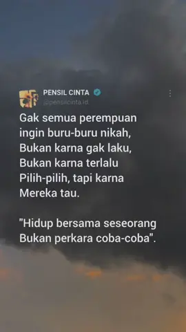 Betul apa betul😇 Like yang setuju ❤️. . 📌 TAG SAHABAT KALIAN 📌 . . Follow @pensilcinta.id 🌈 for more entertainment don't forget to see my instastory for more information. #tagar  .  #sajak30detik  #literasi30detik  #literasi15detik #baitsemusim                Like yang set