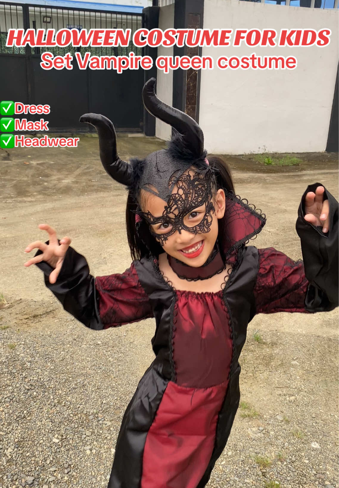 Halloween costume for kids Vampire queen halloween costume for kids  #halloweencostume #halloweencostumeforkids #halloweencostumeideas #halloween #costumeforkids 