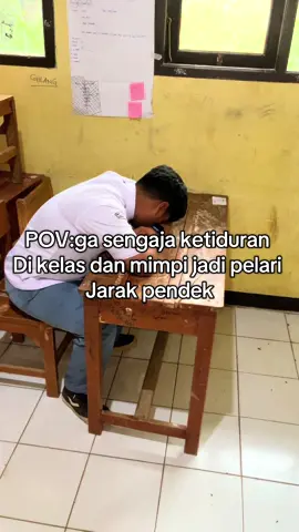 Cocok bgt kalo jadi pelari 100m #fyp #pelarikonten #lewatberanda #anakrantau #fisika 