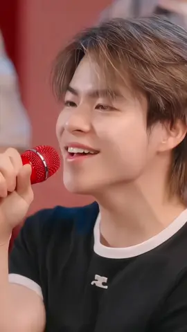 อยากเห็นพี่มาร์คกับเปอร์ร้องเพลงด้วยกันบ่อยๆนะ🥹❤️#มีเพื่อนเมื่อพร้อมlivexbus #busbeecauseofyouish #มาร์คคริส #คอปเปอร์เดชาวัต #สิ่งที่ยังเหลือ 