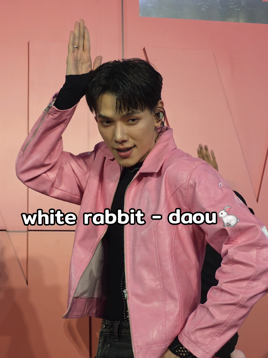 นายพรานออกล่ากระต่ายต่อได้เลยงับ @DAOU ต้าห์อู๋ค้าบบ~  VINYL BOBA X DAOU #MNYBobaBoostSquareXDaou