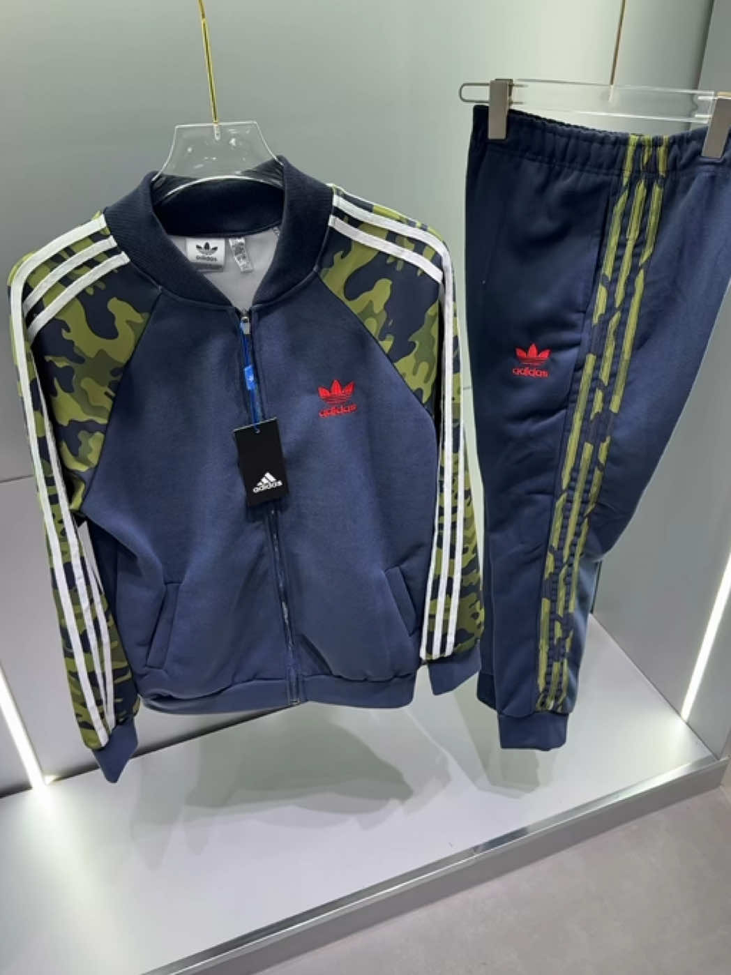 Full set ADIDAS 4xx #leminhhungstore #leminhhung 