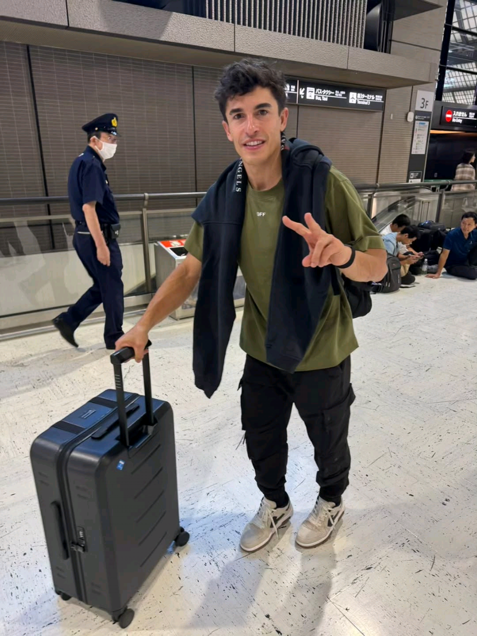 Welcome Marc Marquez in Indonesia🇮🇩 🫶❤🤍😎✌🔥 Sang Juara Dunia MotoGP 2025#marcmarquez #jakarta 