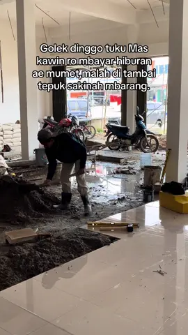 Rasah rabi ae ya’e#terding #soundviral #kuliproyek👷🏼 #tukangbangunan #pejuangkeluarga #masukberandamuu #masukberandafyp #lewatberanda #storykuli #fyp #live #fyppp #terding_new #fanpage #vidioviral #fypシ 