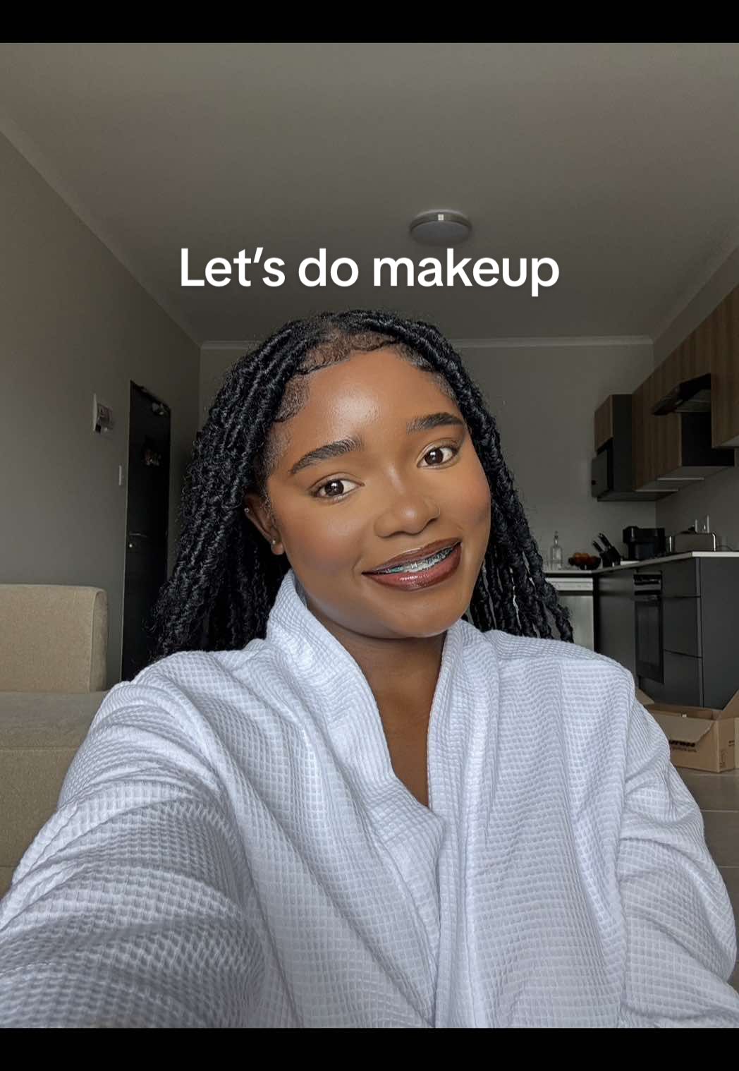 The year is almost over and you still don’t know how to do your makeup 👀… I’m absolutely judging you🥹 Here’s a storytime on how I taught myself how to do makeup and I’m also trying out the new #garnierpimplepatch to see if it’s actually invisible under makeup or it’s all cap..🧢  #makeuptutorial #garnierskincare #makeuptips #garnierza 