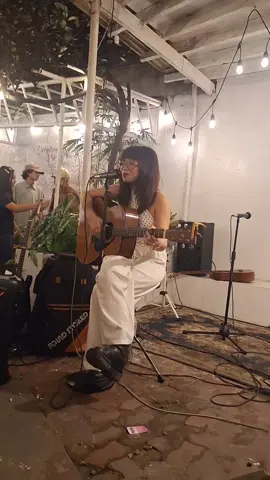 SUYEN @ SUYENATIKS & SHANNIES HANGOUT #fyp #opm #acoustic #gig #music 