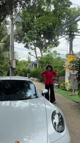 Lật còn hơn lật bánh tráng