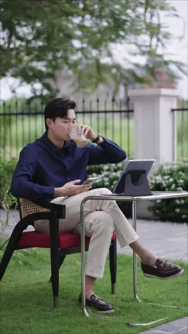 Làm sao để có thể cân bằng công việc đi phim và công việc kinh doanh? Chuyện nhỏ, nhớ xem hết clip này nhé!  #odoo #quoctruong