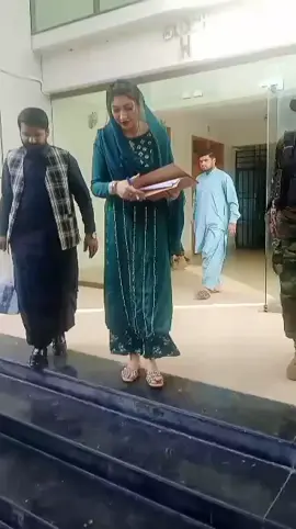 member of provincial assembly Farah Azeem Shah #chairpersonemaanpakistantihreekMPAfarahazeemshah 