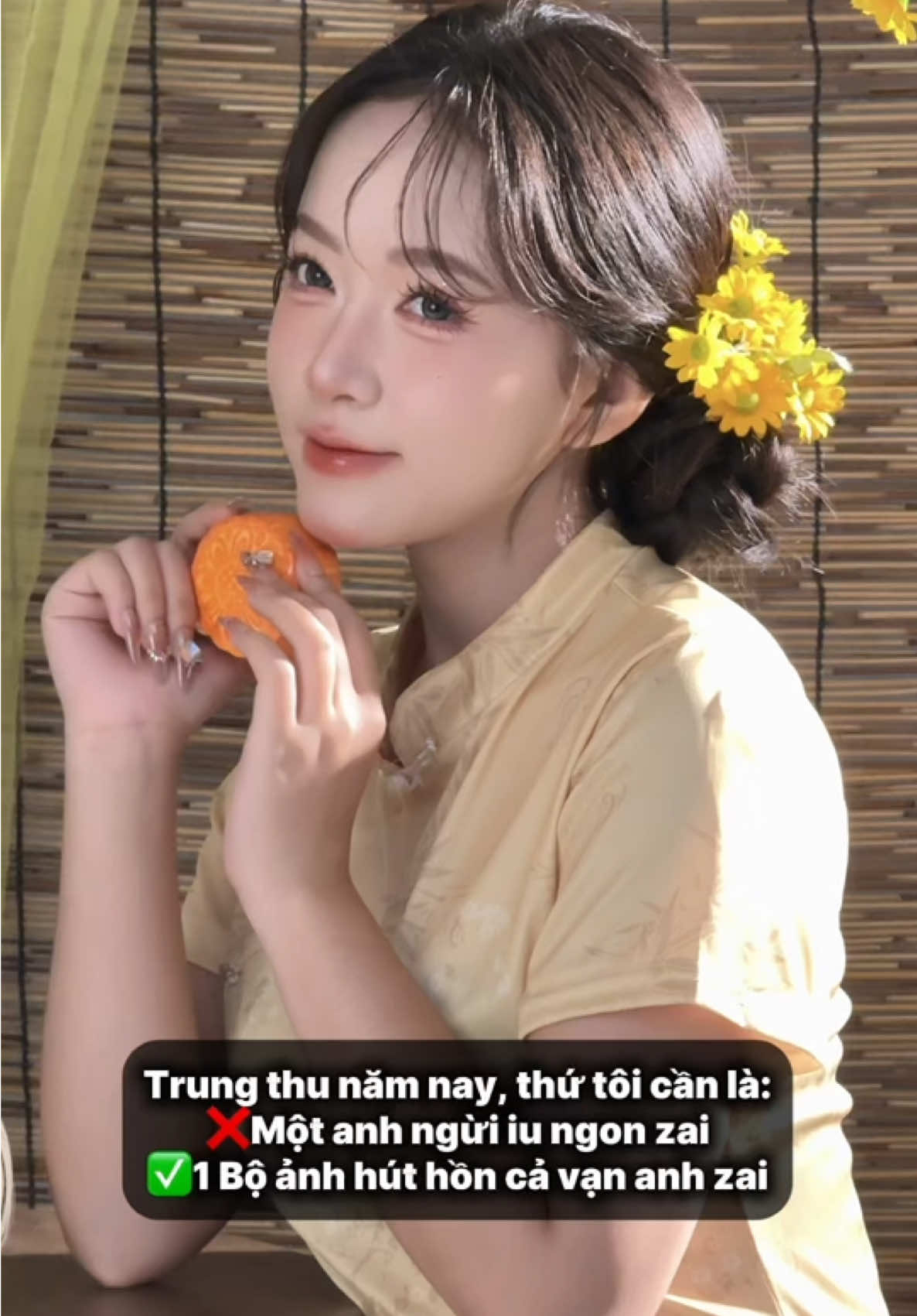 Ảnh trung thu mới mà thứ tôi rất cần ngay lúc này huhu🤧🤧🤧#chupanhdep #viral #chupanhdephanoi #chupanhbeauty #chupanhtrungthu #chupanhgiadinh #trend #trungthu2025 #chupanhnangtho #fyp #minhtristudio 