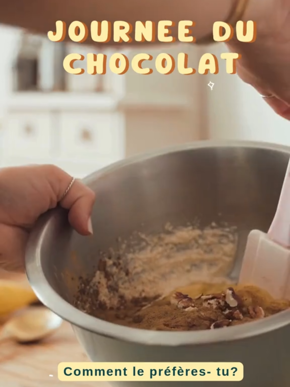 🍫 Aujourd’hui, c’est la Journée du Chocolat ! Alors… TEAM CHOCO, j'ai besoin de toi ! 😍 Dis-moi : comment préfères-tu le chocolat ? 🍫 En carré brut, à croquer sans attendre ? 🍰 Dans un dessert gourmand, façon pâtisserie ? ☕️ Fondant dans une boisson chaude réconfortante ? 🤔 …Ou autrement ? 💬 Réponds en commentaire (même un seul emoji suffit 🙈) ! J’ai hâte de savoir quelle #TeamChocolat remportera ce duel gourmand 😏🍩