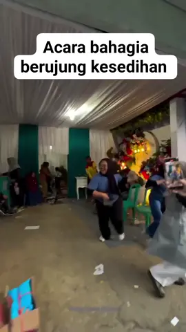 Entah siapa yang salah ku tak tau🤣