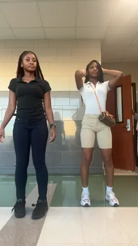 bro we can’t dance🤣🤣🤣 we thick tho🤣 #foryoupage #dance #desoto #makemefamous #secretaccount 
