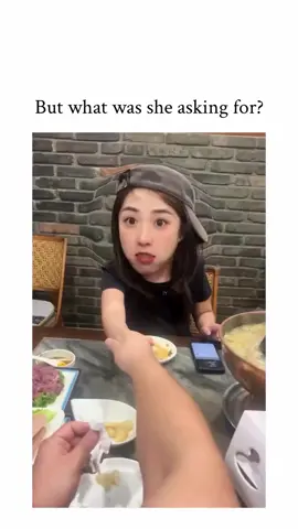 No way 😳😳🤣🤣🤣#tiktok #wifey #husband #girlfriend #meme 